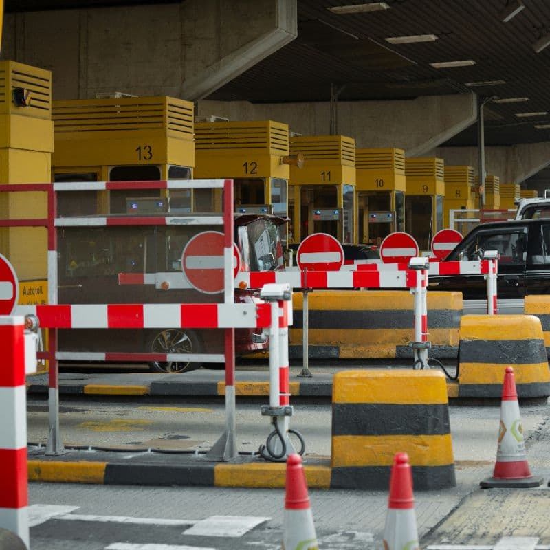 The End of the Border: The Full-stack Paradigm